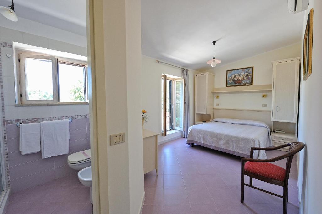Park Hotel Villa Maria San Menaio Værelse billede